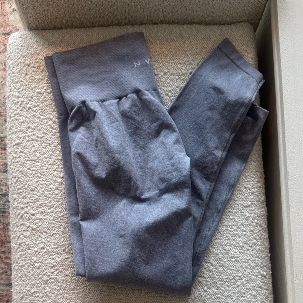 NVGTN seamless Gray Leggings